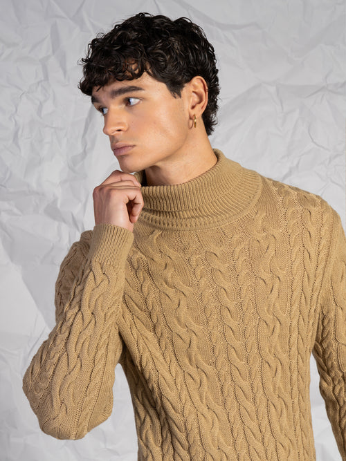 Maglia collo alto lavorazione treccia|Colore:Beige