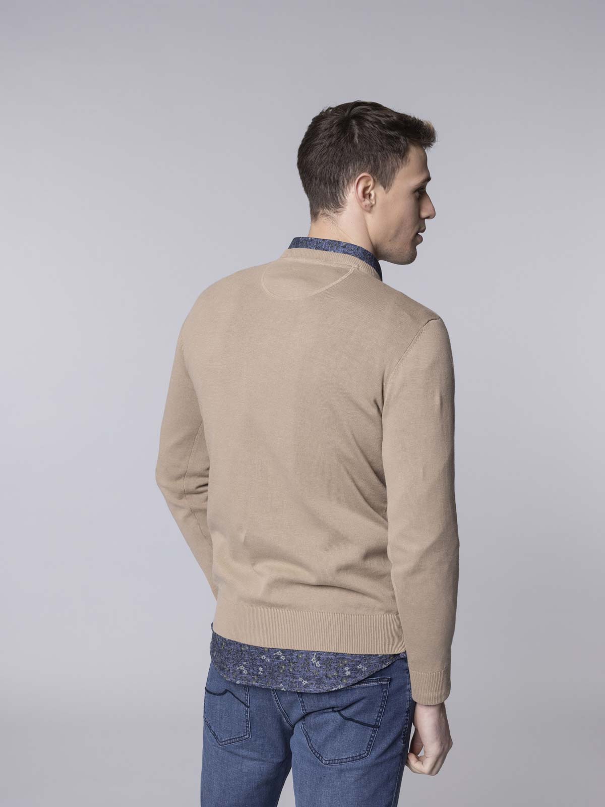 Maglia basic collo a V |Colore:Beige