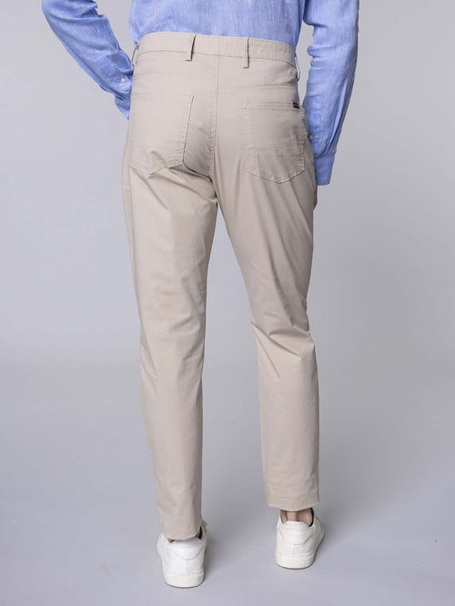 Pantaloni modello 5 tasche