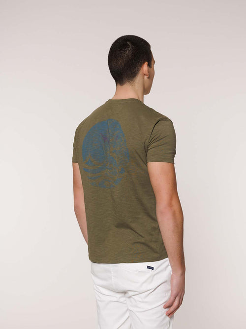 T-Shirt with pocket and prints