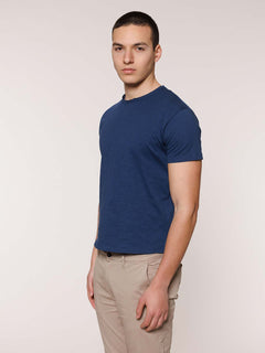 Raw cut neck T-Shirt