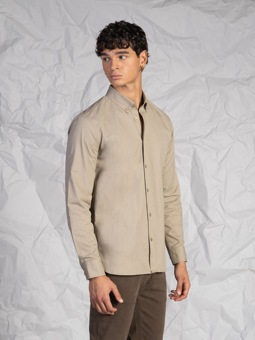 Camicia collo classico e bottoncini|Colore:Beige