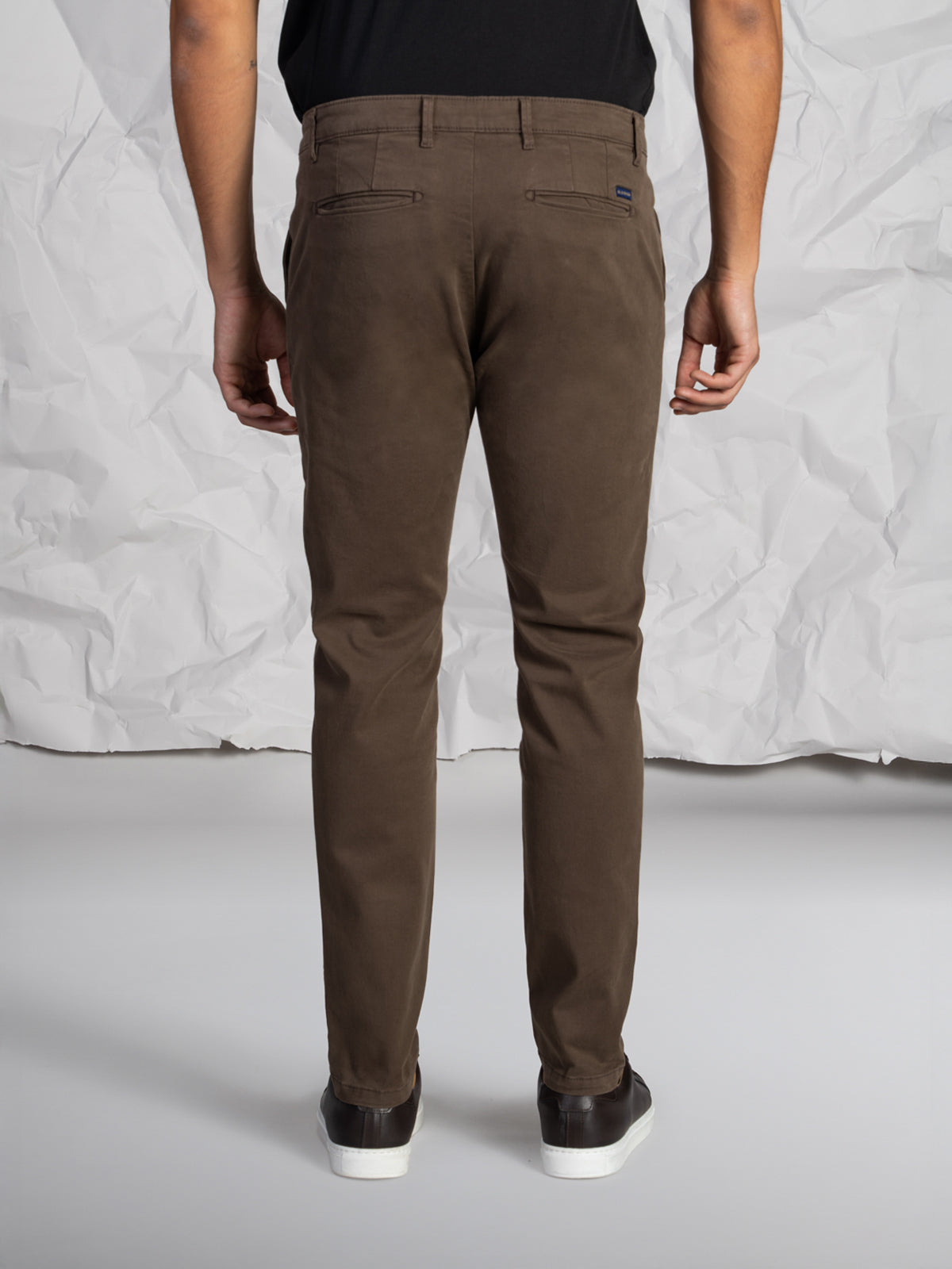 Pantaloni gabardine tasca America stretch|Colore:Moro