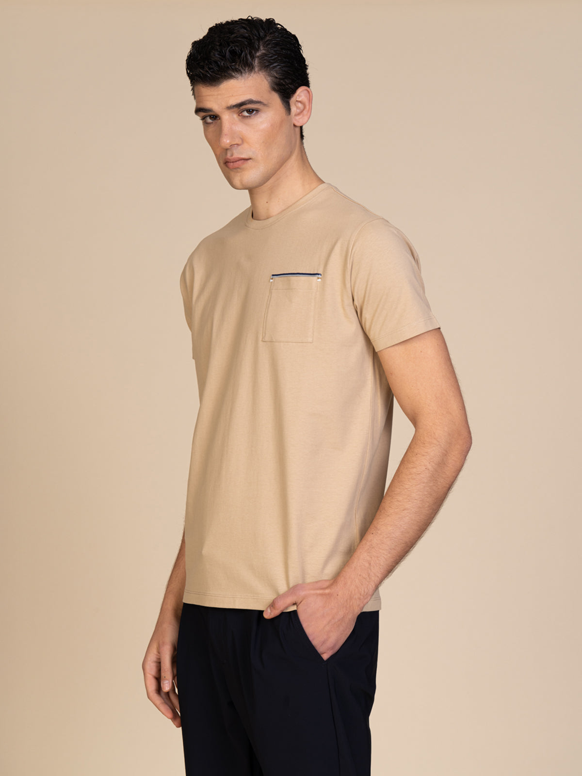 T-Shirt con taschino|Colore:Beige