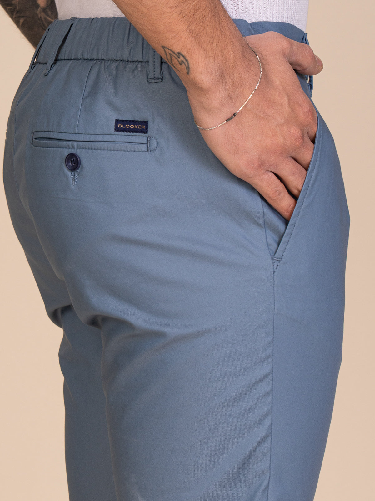 Pantaloni chino stretch|Colore:Azzurro
