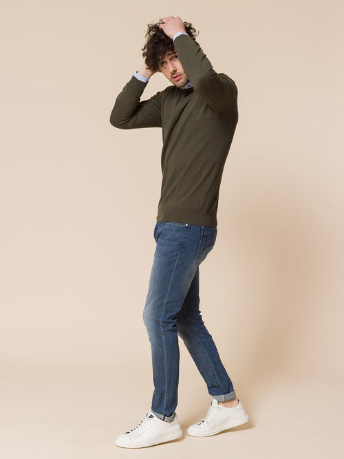 Cotton basic crew neck sweater