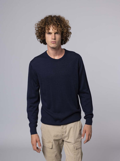 Merino wool crew neck sweater